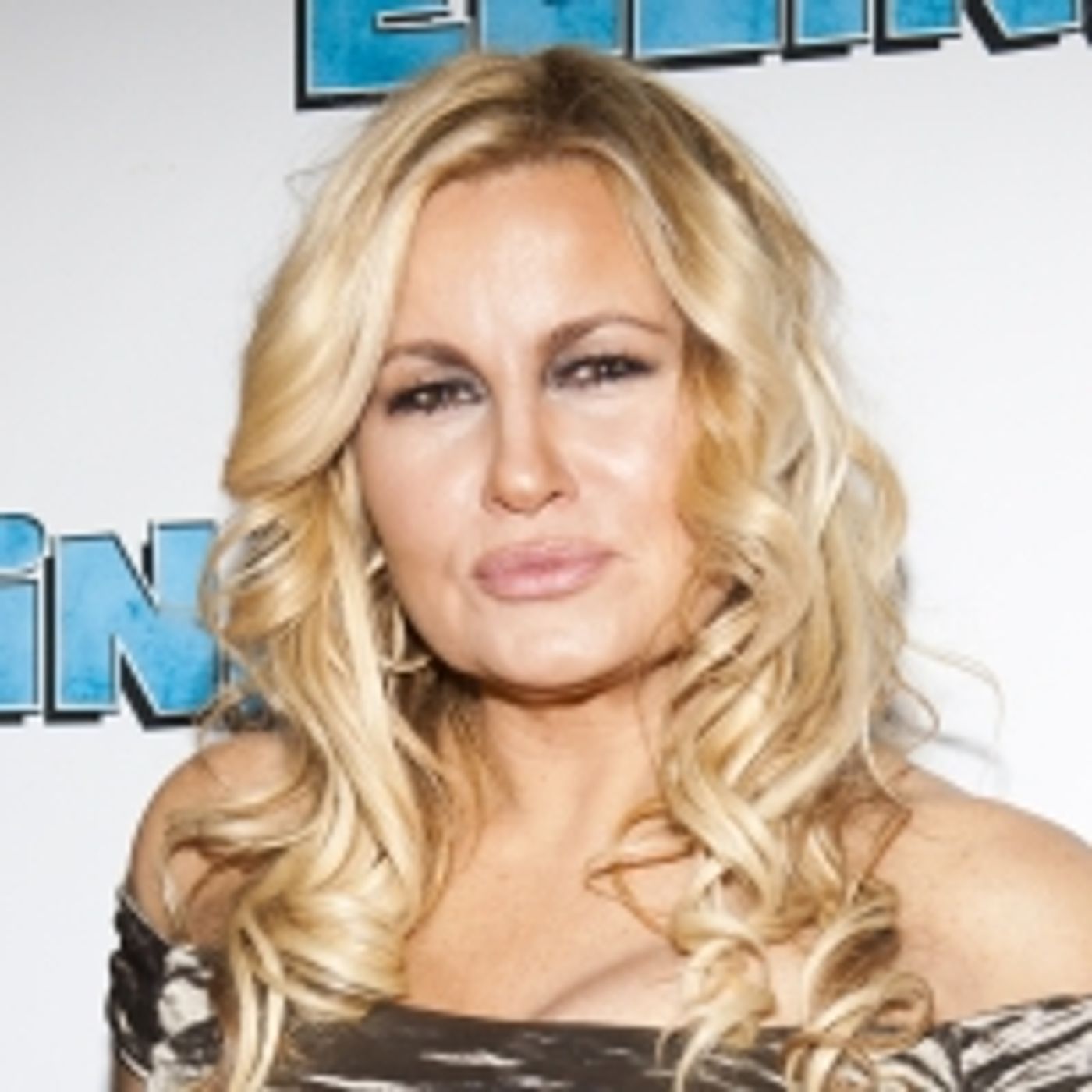 Wake Up With BWW 8/9: FUNNY GIRL May Come to Broadway in April 2022, and More!  Image