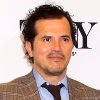 John Leguizamo, Sarah Silverman & More to Guest Host THE DAILY SHOW Following Trevor…