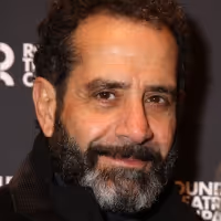 Tony Shalhoub, David Hyde Pierce and More Appear in Latest THE 24 HOUR PLAYS: VIRAL…