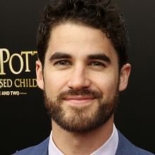 Darren Criss Played His Guitar and Sang 'Singing In The Rain' on STARS IN THE HOUSE