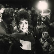 Photo Flashback: Bette Davis & Elizabeth Taylor in 1980