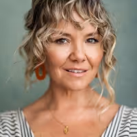 EASTENDERS' Charlie Brooks Joins the UK Tour of THE OCEAN AT THE END OF THE LANE