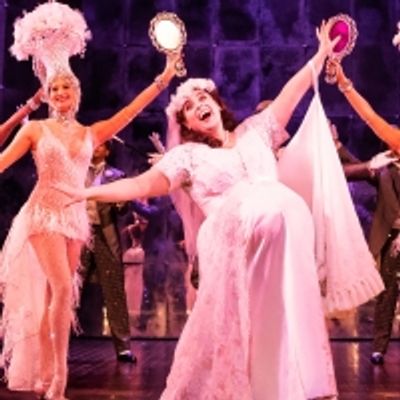 Photos: First Look at FUNNY GIRL, Starring Beanie Feldstein, Ramin Karimloo, and More!