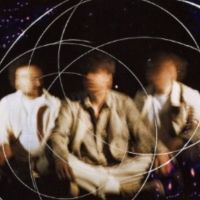 Following a Sold Out Tour, THE KOOKS Unveil New Music Video for 'Closer'