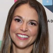 Checking In with YOUNGER, THE MUSIC MAN Star Sutton Foster on National Dog Day!