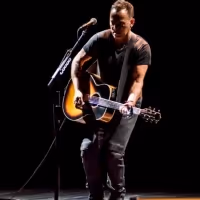 SPRINGSTEEN ON BROADWAY Will Allow Guests Vaccinated With FDA or WHO Approved Vaccine