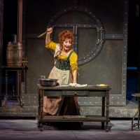 Photos/Video: First Look At Carmen Cusack and Ben Davis In SWEENEY TODD: THE DEMON BARBER OF FLEET STREET