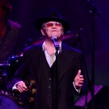 Photos: Micky Dolenz and Felix Cavaliere Bring 'THE LEGENDS LIVE!' to the Patchogue T