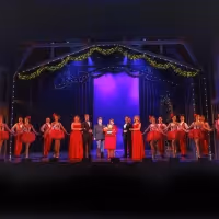 Photos: First Look at Jay McGuiness, Lorna Luft and Michael Starke in WHITE…