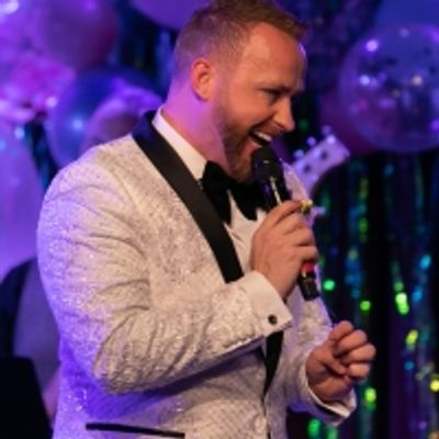 Photo Flash: Inside Marty Thomas' SECOND CHANCE PROM at Green Room 42