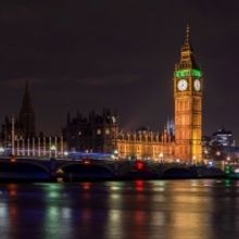 Boris Johnson Suggests Rapid COVID-19 Tests and Mass Vaccinations Could Allow Theatre