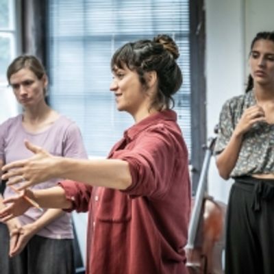Photos: Inside Rehearsal For OTHELLO at the Watermill