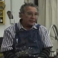 René Sierra Comparte Cinco Décadas Como Impresor En La Serie Detrás De La Estampa…