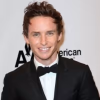 Confirmed! Eddie Redmayne and Jessie Buckley to Star in CABARET West End; Creative…