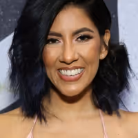 Stephanie Beatriz, Michael Peña & More Appear in Academy Nicholl Fellowships Table…