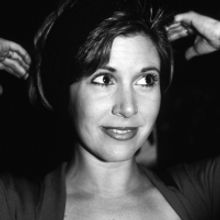 BWW Review: POSTCARDS FROM THE EDGE & How Carrie Fisher Turned Out the Lights