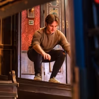 Photos: First Look at the New Cast of THE PLAY THAT GOES WRONG in Rehearsal