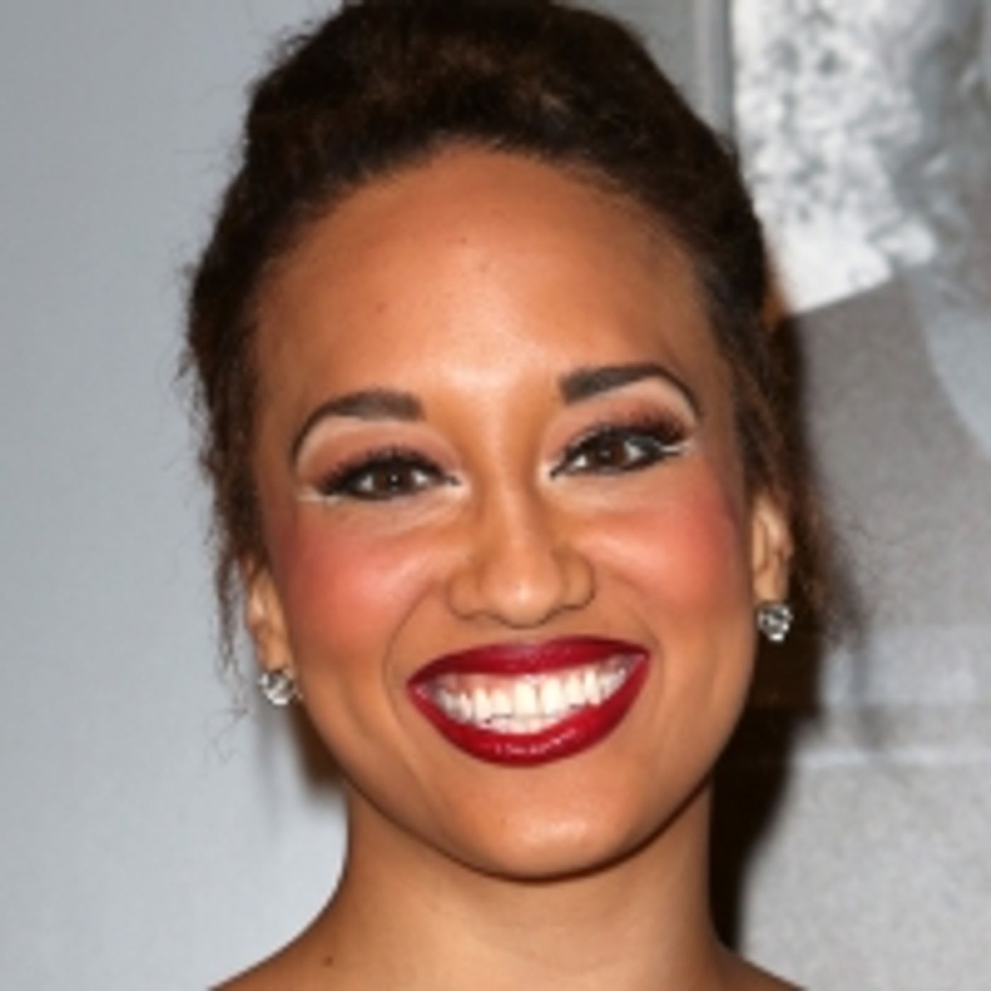 Wake Up With BWW 10/24: MY FAIR LADY Tour Casting, and More!  Image