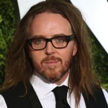 Tim Minchin Explains Delay of Netflix Release of MATILDA in UK