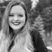 VOICExperience Announces 2022 Opera Idol Winner - Sydney Fabregas