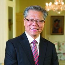 Former Governor Of South Australia Hieu Van Le AC Becomes Adelaide Festival Centre Tr