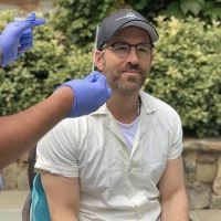 Photos: Ryan Reynolds Gets COVID-19 Test Before Resuming Filming RED NOTICE