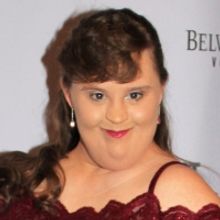 Jamie Brewer to Lead AMY & THE ORPHANS Film Adaptation
