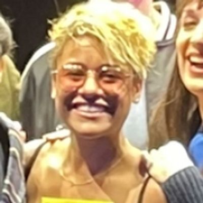 Photos: Oscar-Winner Ariana DeBose Stops By BETWEEN THE LINES Off-Broadway!