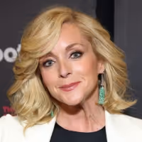 Jane Krakowski, Ed Harris, Juliet Brett, Amy Madigan and Bill Pullman to Star in…