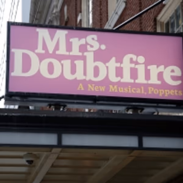 Theater Stories: BEAUTIFUL: THE CAROLE KING MUSICAL, MRS. DOUBTFIRE & More About the  Photo