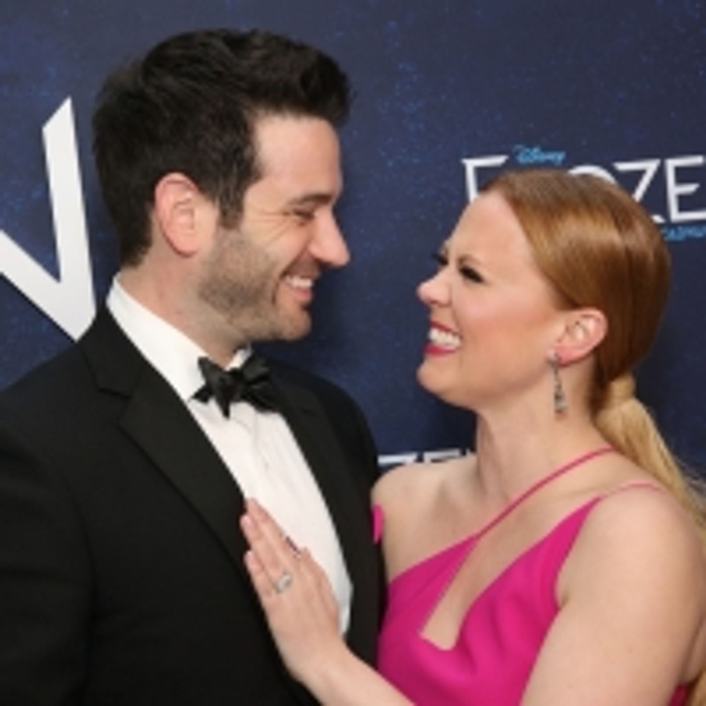 Wake Up With BWW 2/19: First Look at the New FROZEN Cast, and More!  Image