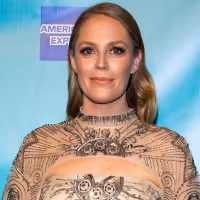 JAGGED LITTLE PILL Star Elizabeth Stanley Announces Engagement
