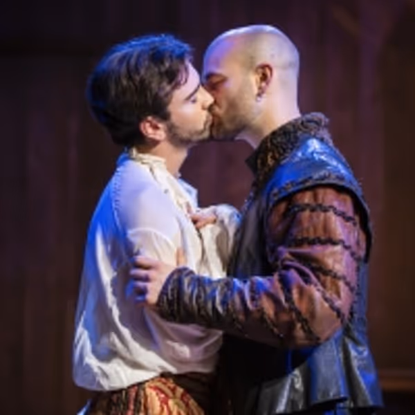 Photos: First Look at STARCROSSED at Wilton's Music Hall Photo