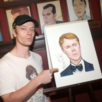 Photos: Alfie Allen Receives Portrait at Sardis