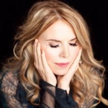 Mary Fahl Will Perform Live at Sellersville Theater in June