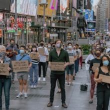 Photo Flash: Artists Gather in Times Square for Be An #ArtsHero Campaign