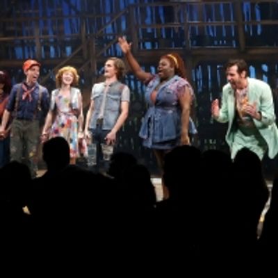 Photos: Go Inside SHUCKED Opening Night Curtain Call