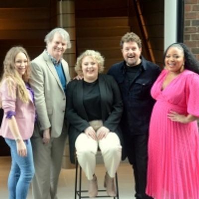 Photo Flash: First Look at the Cast of HAIRSPRAY