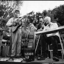 Nashville's Diverse Music Scene Celebrated in Exhibition of Works by Ten Local Photog