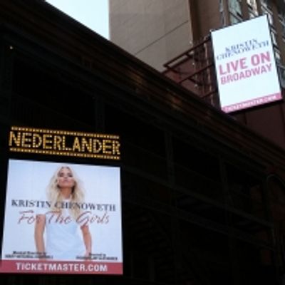 Up On The Marquee: Kristin Chenoweth Brings FOR THE GIRLS to Broadway