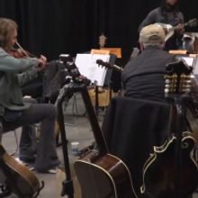 Video: Go Behind the Scenes of HOOTENANNY: THE MUSICALE at Milwaukee Rep