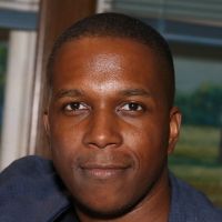LISTEN: Leslie Odom, Jr. Almost Didn't Appear in HAMILTON Film Because of Low Pay