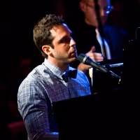 Scott Alan Will Perform a New Concert on Stageit Today