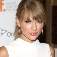Taylor Swift's Folklore Tops Billboard 200 For The Second Week in a Row