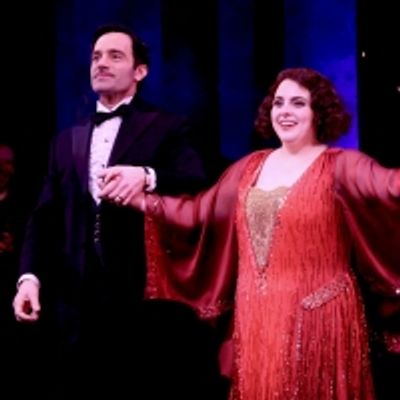 Photos: Beanie Feldstein &amp; Company Take First Bows in FUNNY GIRL