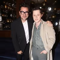 Photos: A SCHITT'S CREEK Reunion at THE MINUTES Opening Night!