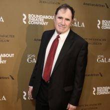 Richard Kind, John Pankow Will Reprise Their Roles in MAD ABOUT YOU Revival