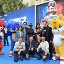 Photos: The Cast of SONIC THE HEDGEHOG 2 Takes the Blue Carpet