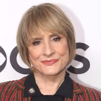 Patti LuPone to Appear on THE VIEW Tomorrow
