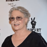 Sharon Gless to Appear on STARS IN THE HOUSE